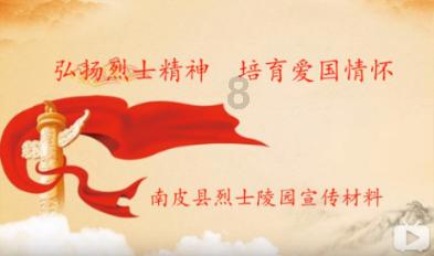 褶皱抹胸上衣+高腰直筒裤，这么时髦的组合让你爱不释手，你喜欢吗？